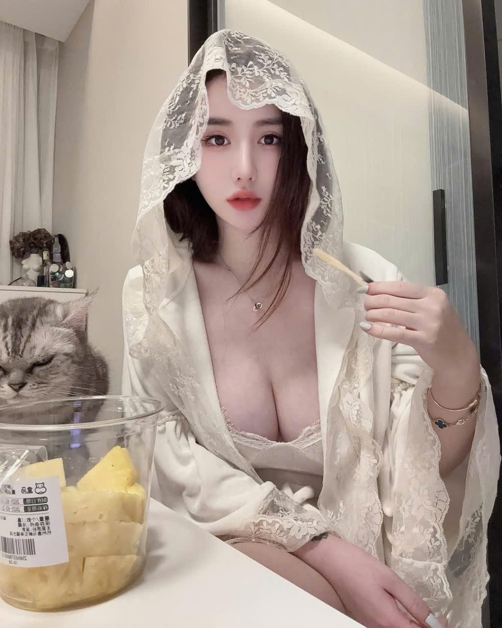 Profile photo of meimei | 新加坡找小姐 - 新加坡成人网 - 新加坡约炮 (63) Profile photo of meimei | 新加坡找小姐 - 新加坡成人网 - 新加坡约炮, an escort in Centre 中心.